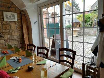 Weinstube Loblocher Schlössel