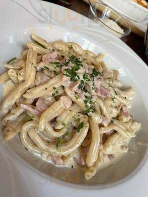 Ristorante-pizzeria Il Valentino Pasquale Fabio Selvaggio