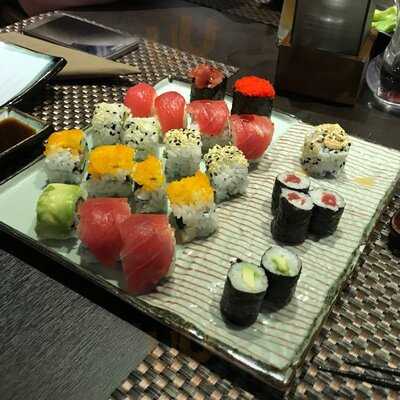 Sushi Grill & Bar