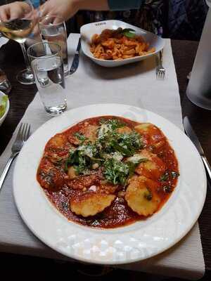 Diner Pizza Und Pasta