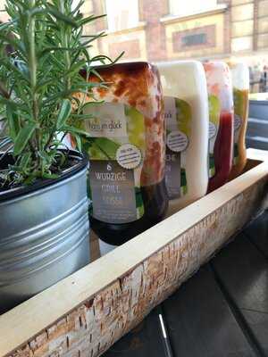 Hans Im GlÜck Burgergrill & Bar