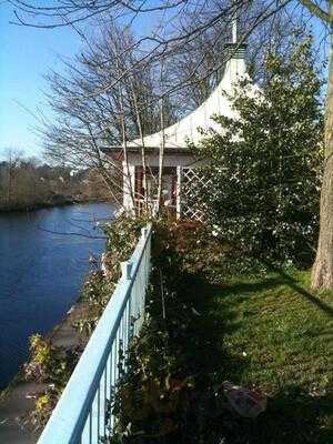 Restaurant Und Biergarten Tomate