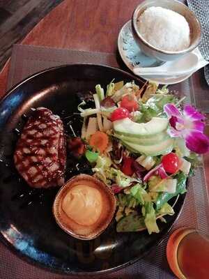 Thai Sawadee Restaurant