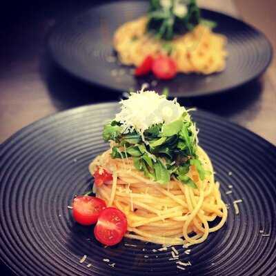 Lugano Gastro Restaurant & Café