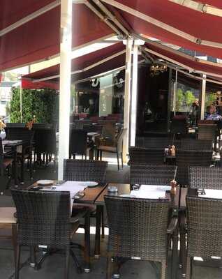 Lugano Gastro Restaurant & Café