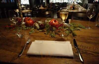 Huf-house Restaurant