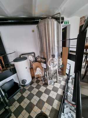 Hasenbande In Der Hensen Brauerei