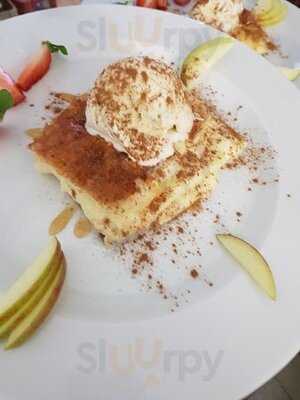 Ela Ela Restaurant Cafe Bar