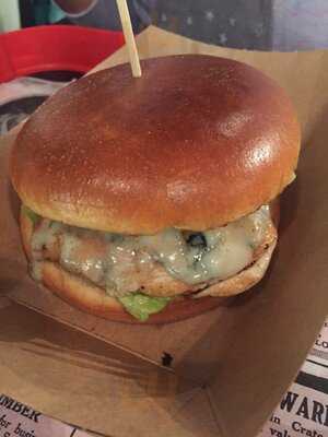 Danny's Burger & Grill