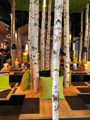 Hans Im GlÜck Burgergrill & Bar