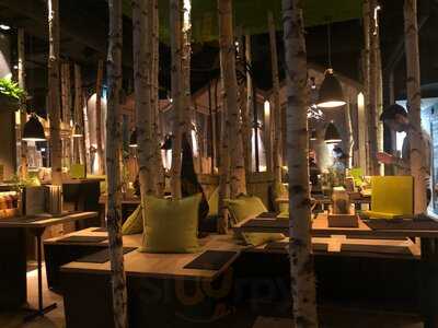 Hans Im GlÜck Burgergrill & Bar