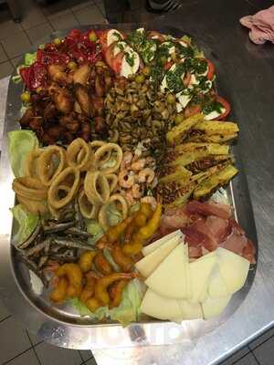 Jey Jey`s Tapas Und Mehr