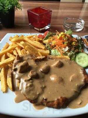 Lims Cafe Restaurant