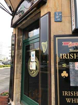 Dubliner Irish Pub