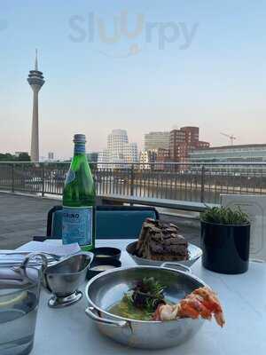 Dox Restaurant & Bar