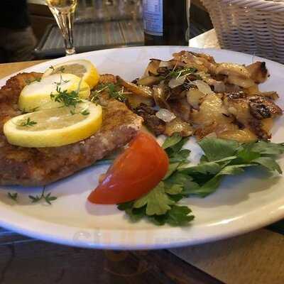 Hotel Mutter Schmidt