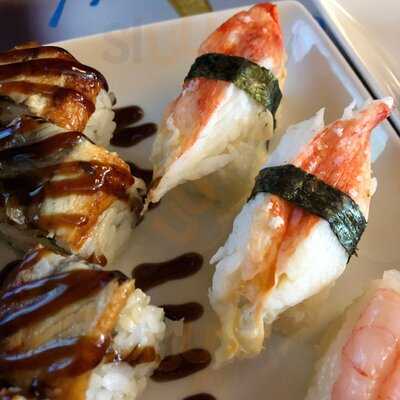 Sakura Sushi