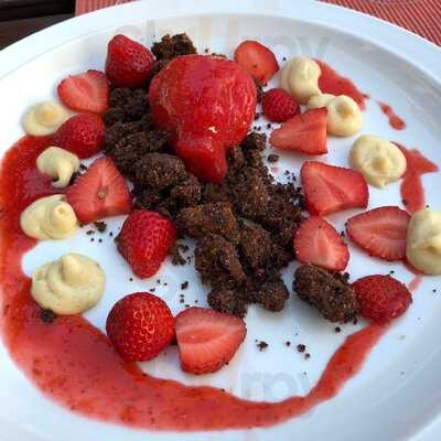 Unter Der Linde • Wirtshaus • St. Arnual