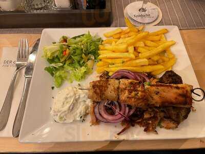 Der Grieche Zum Staufenplatz