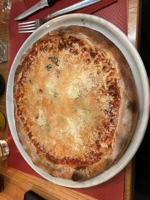 Bistro Cafe Monte Rosa