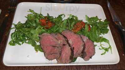 [m]eatery Bar + Restaurant