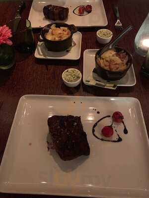 [m]eatery Bar + Restaurant