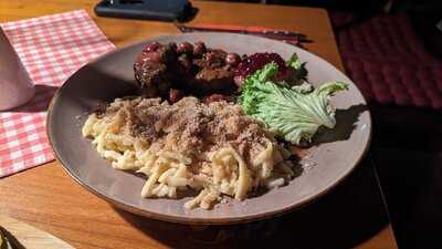 Einhorn Cafe Restaurant Weinbar