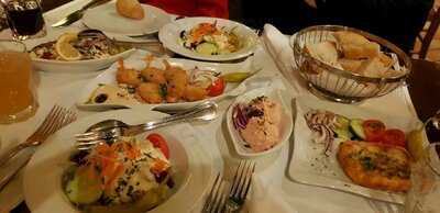 Costas Greek Taverna