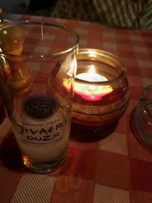 Costas Greek Taverna