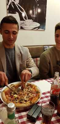 Trattoria & Pizzeria Lupo