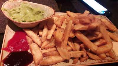 Hans Im GlÜck Burgergrill & Bar