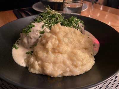 Restaurant Körle Und Adam