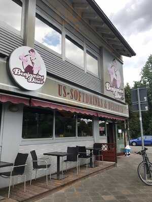 Benjamins American Diner