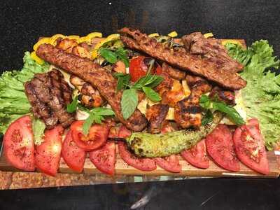 Troja Café & Restaurant