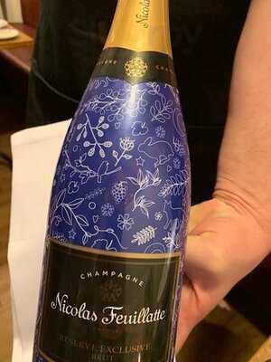 Le Médoc Restaurant & Weinstube