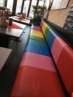 Waffle House & Smoothies