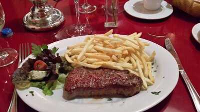 Amadeus - 2 Zimmer, Küche, Bar