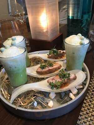 Weinbasis - Restaurant & Weinbar