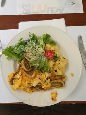 Amadeus Restaurant & Bar