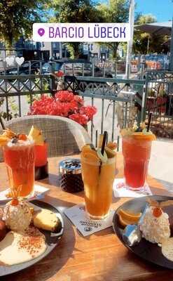 Barcio Cafe, Restaurant, Bar