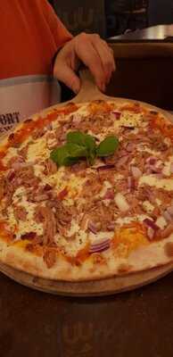 Barcio Cafe, Restaurant, Bar