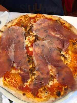 Hansenhaus Rechts L'isoletta