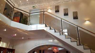 Mediterranos Restaurant