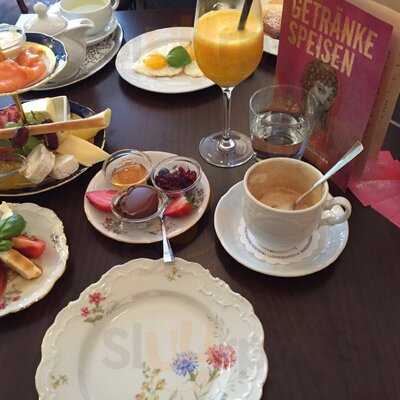 Cafe Fraulein Schiller