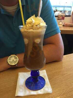 Pizzeria Eiscafe Sasso