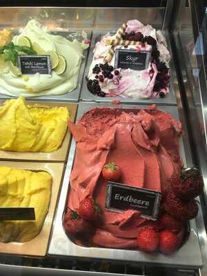 Fop Rosanna Eiscafe Pia