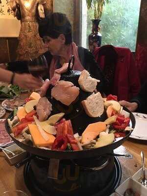 Feuerhut Dim-sum KrÄuter Restaurant