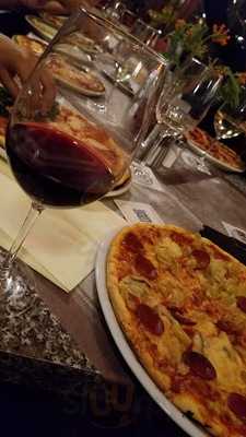 Pizzeria La Nuova Mamma