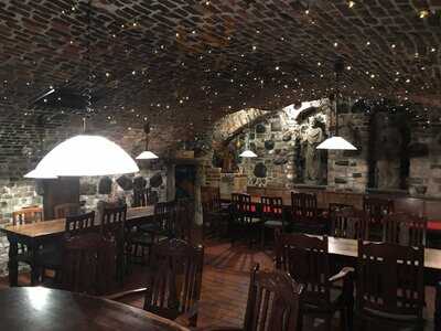 Gast Und Weinhaus Brungs