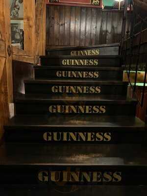 Molly Malone Irish Pub